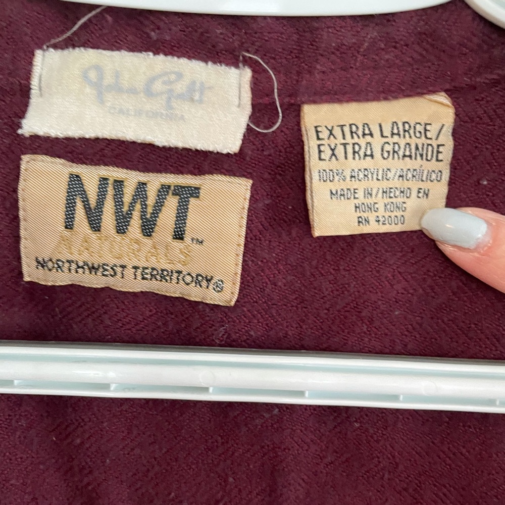 Oversized Distressed Flannel - Picture 3 of 6